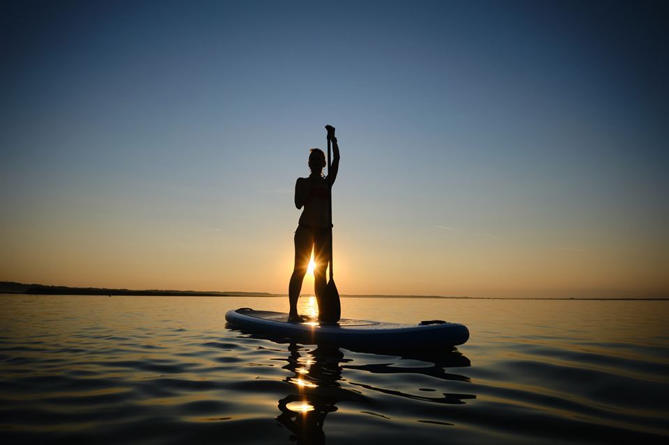 vipvipvillas-actividades-paddle- (3) paddle surf atardecer